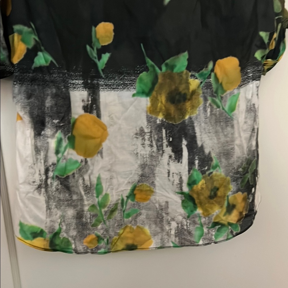 ZARA Green & Yellow Floral Button-Front Blouse - Picture 5 of 5